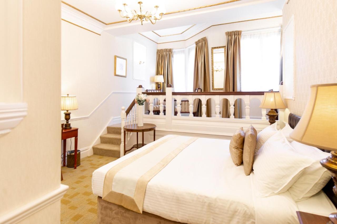 הדג' אנד Botleigh Grange Hotel & Spa מראה חיצוני תמונה