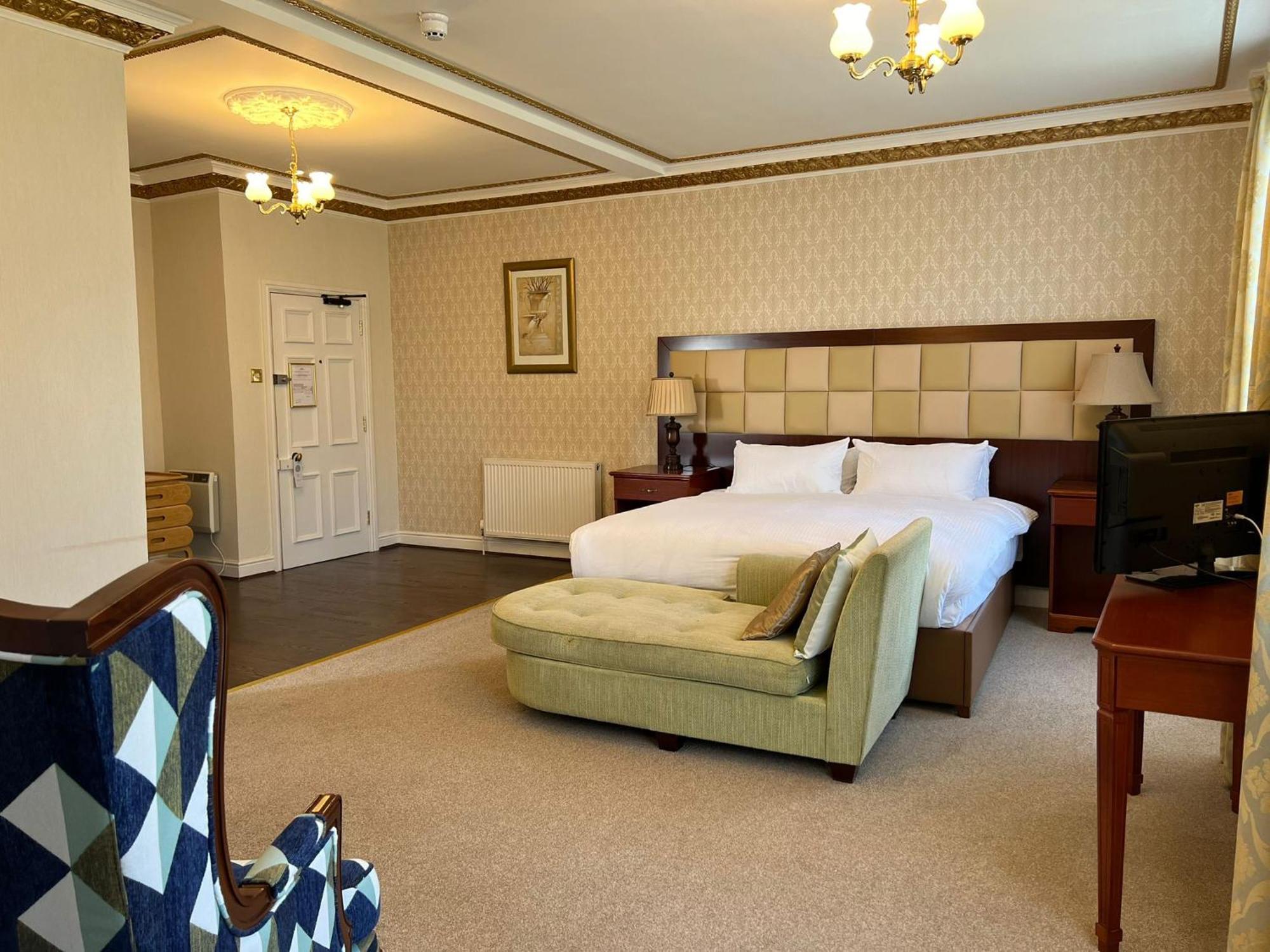הדג' אנד Botleigh Grange Hotel & Spa מראה חיצוני תמונה
